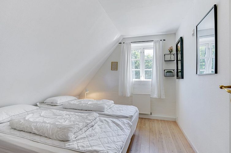 Vakantiehuis "Sirkku" - 320m from the sea