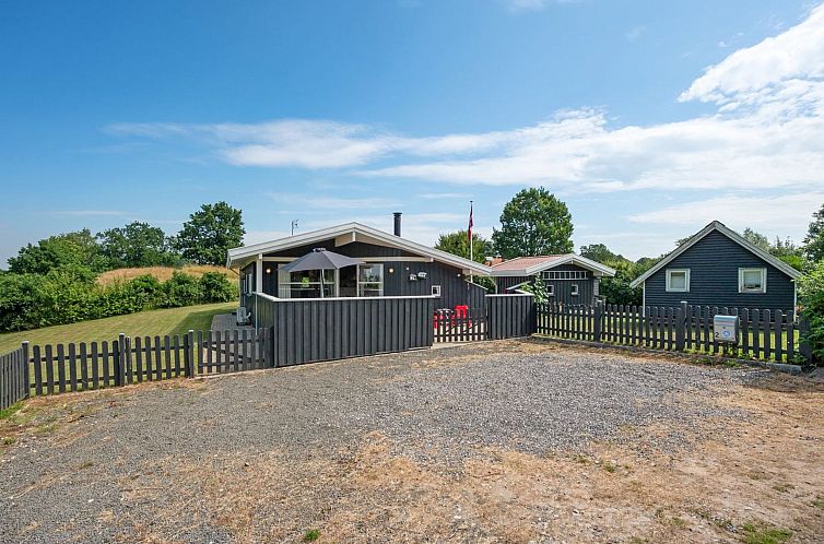 Vakantiehuis "Raija" - 400m from the sea