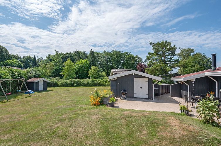 Vakantiehuis "Raija" - 400m from the sea