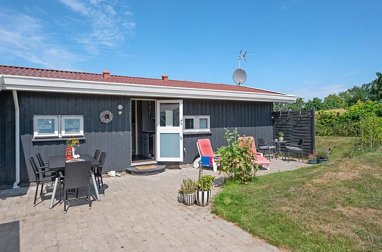 Vakantiehuis "Raija" - 400m from the sea