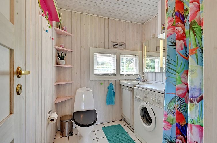 Vakantiehuis "Raija" - 400m from the sea