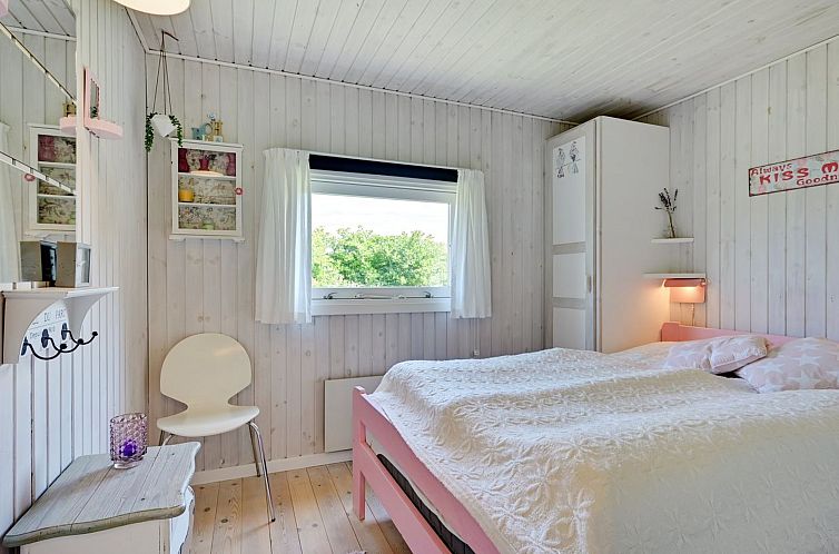 Vakantiehuis "Raija" - 400m from the sea