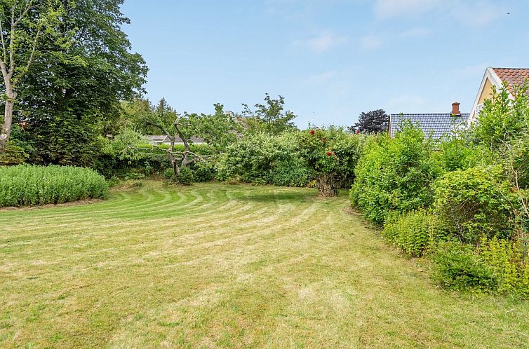 Vakantiehuis "Gytta" - 1km from the sea