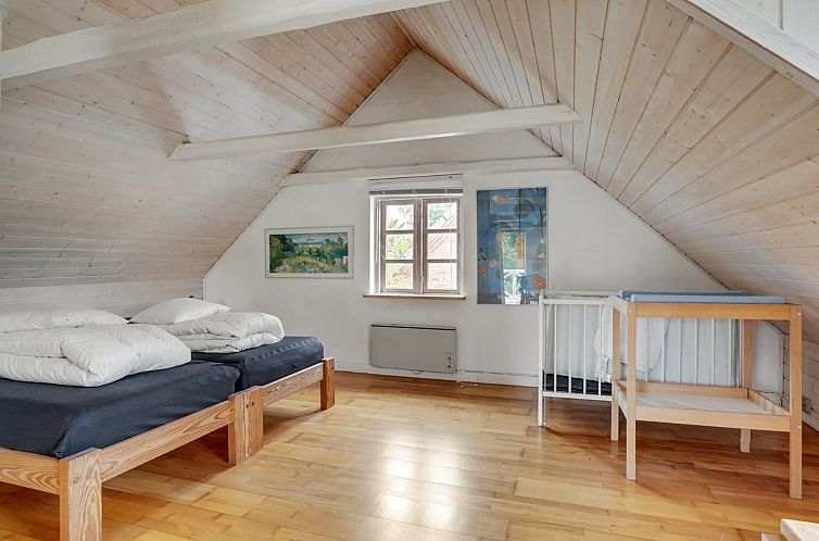 Vakantiehuis "Gytta" - 1km from the sea