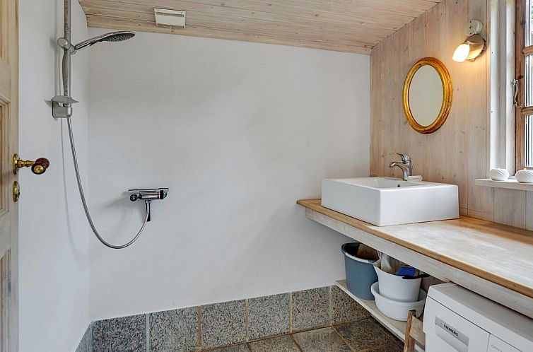 Vakantiehuis "Gytta" - 1km from the sea