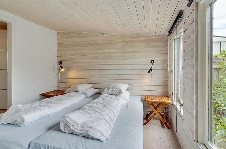 Vakantiehuis "Gytta" - 1km from the sea