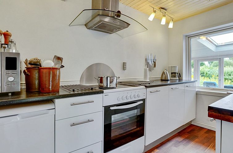 Vakantiehuis "Gytta" - 1km from the sea