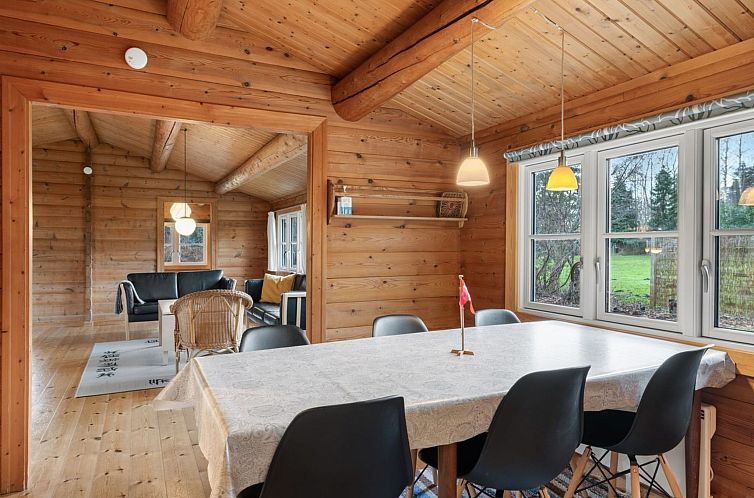 Vakantiehuis "Doris" - 150m from the sea