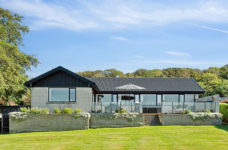 Vakantiehuis "Jovana" - 40m from the sea