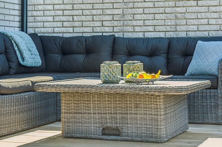 Vakantiehuis "Jovana" - 40m from the sea