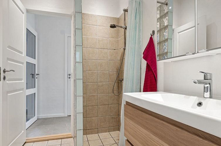 Vakantiehuis "Gren" - 580m from the sea