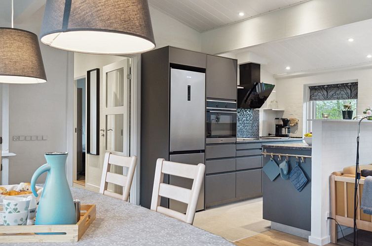 Vakantiehuis "Gren" - 580m from the sea