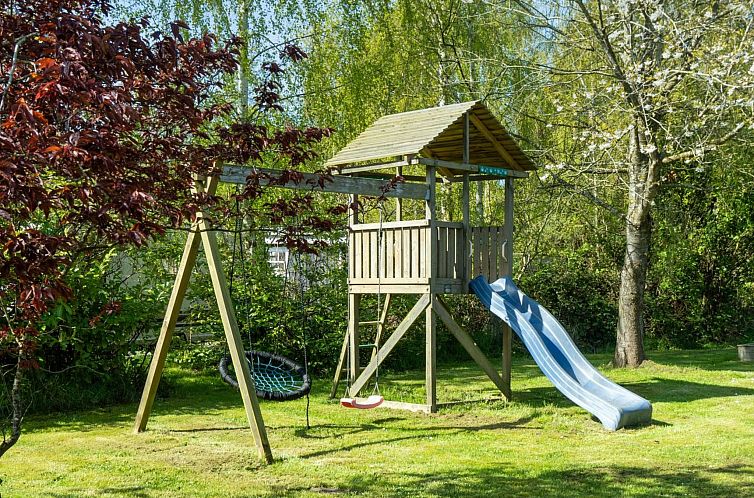 Vakantiehuis "Matilde" - 390m from the sea