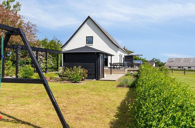 Vakantiehuis "Imilie" - 450m from the sea