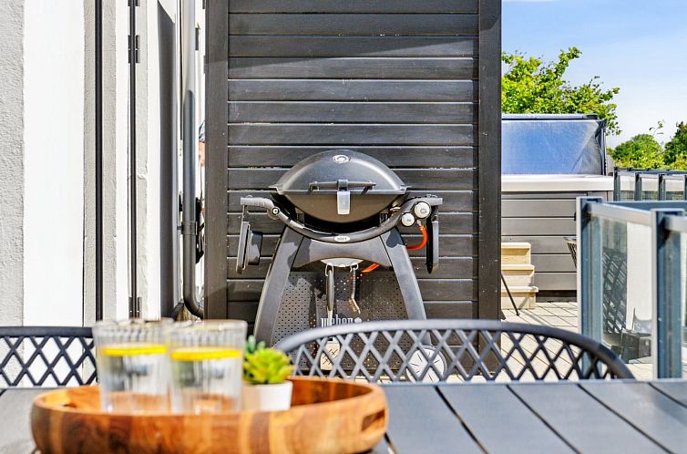 Vakantiehuis "Imilie" - 450m from the sea