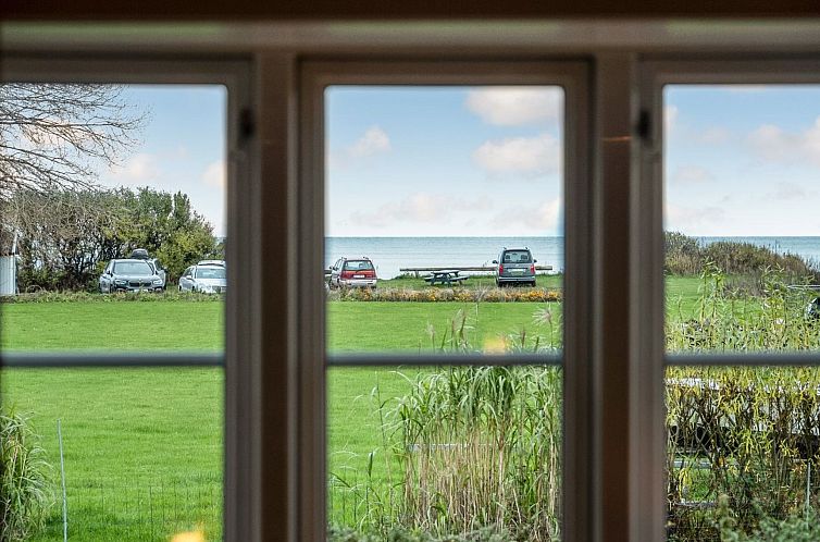 Vakantiehuis "Joran" - 120m from the sea