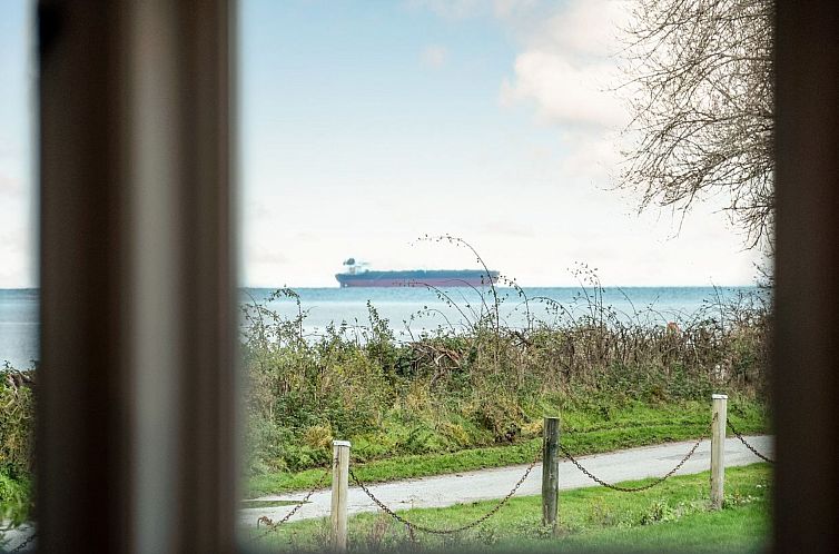 Vakantiehuis "Joran" - 120m from the sea