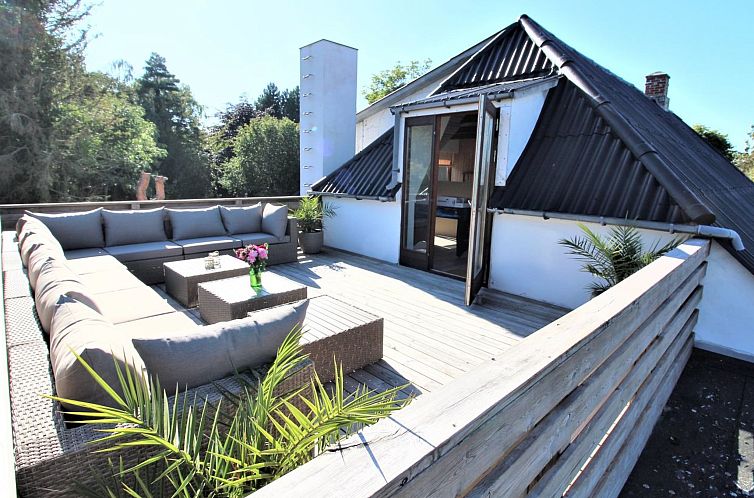 Vakantiehuis "Dana" - 525m from the sea