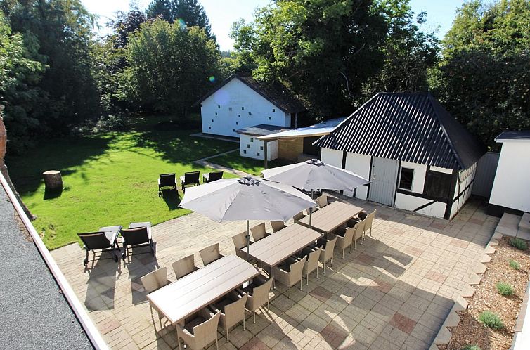 Vakantiehuis "Dana" - 525m from the sea