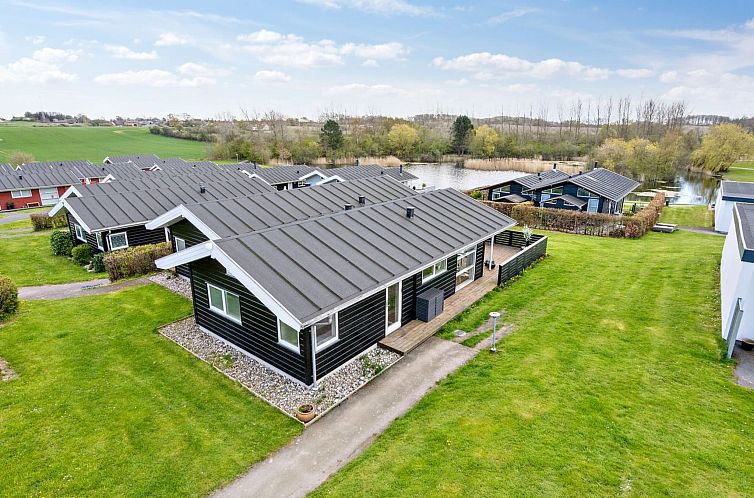 Vakantiehuis "Sointu" - 250m from the sea