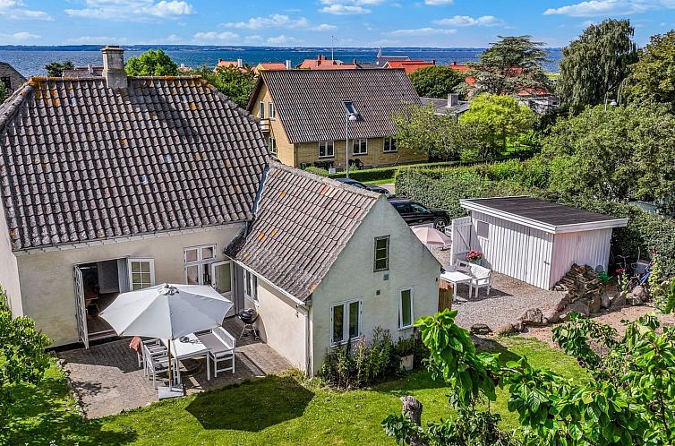 Vakantiehuis "Karoliina" - 125m from the sea