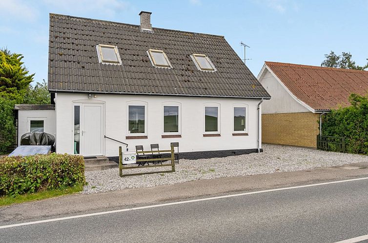 Vakantiehuis "Truels" - 2km from the sea