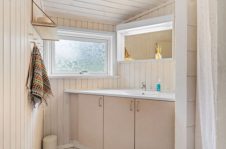 Vakantiehuis "Tanita" - 450m from the sea