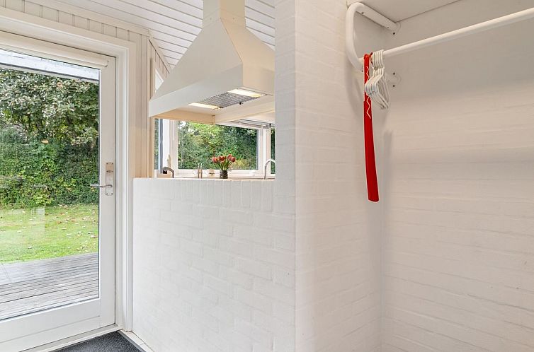 Vakantiehuis "Tanita" - 450m from the sea