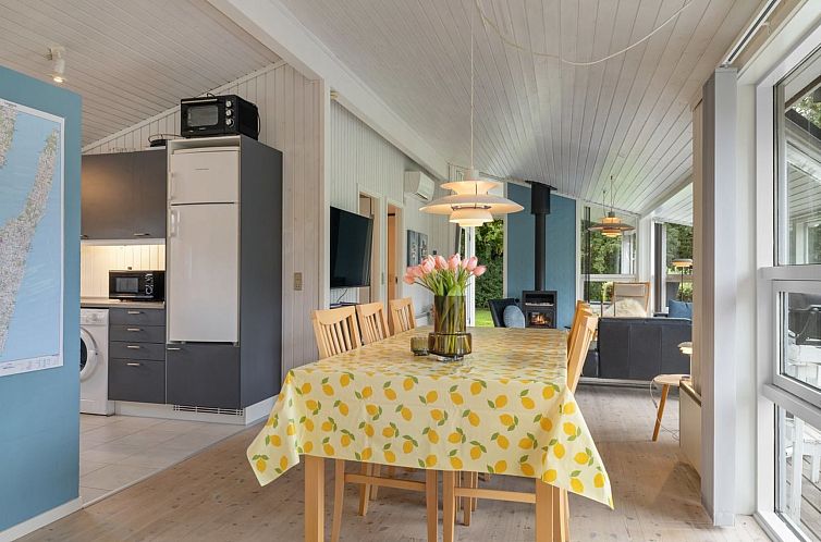 Vakantiehuis "Tanita" - 450m from the sea