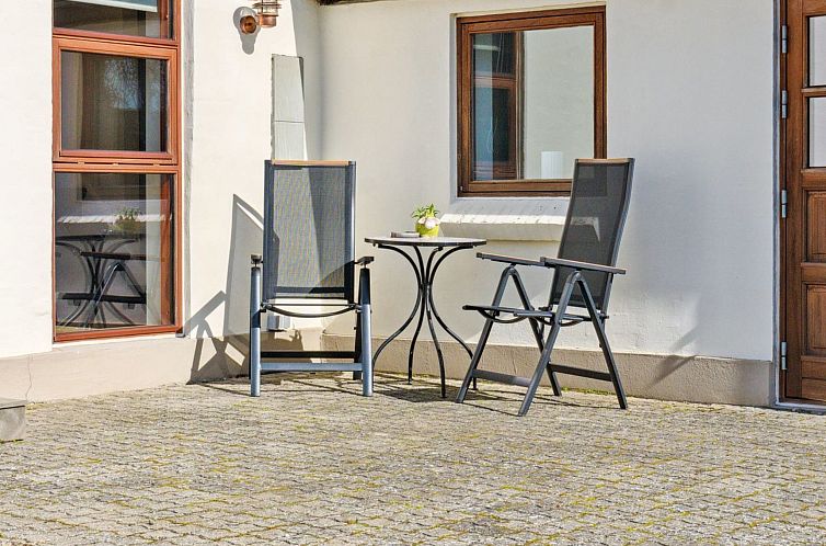 Vakantiehuis "Roel" - 500m from the sea