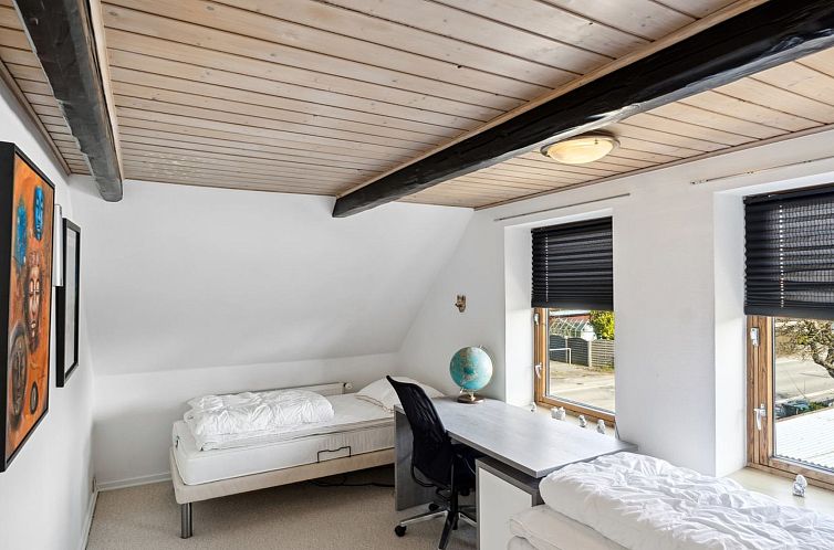 Vakantiehuis "Roel" - 500m from the sea