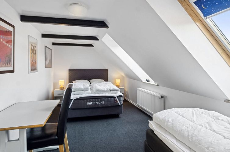 Vakantiehuis "Roel" - 500m from the sea