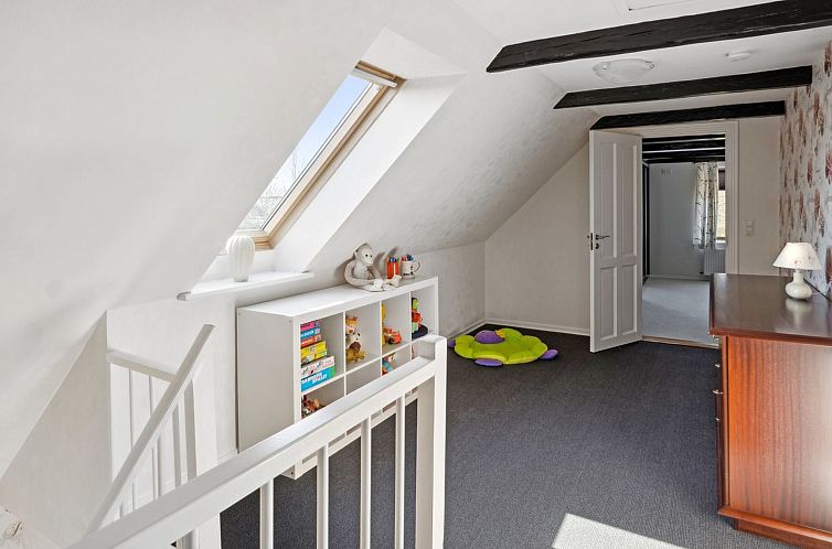 Vakantiehuis "Roel" - 500m from the sea
