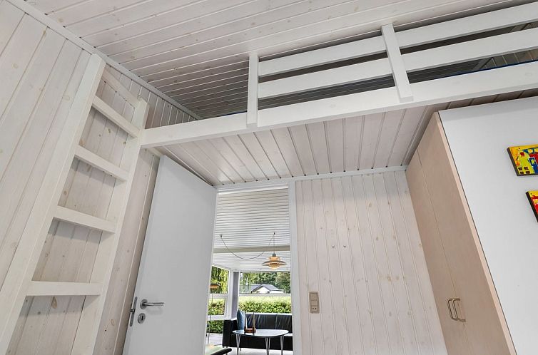 Vakantiehuis "Hasti" - 700m from the sea