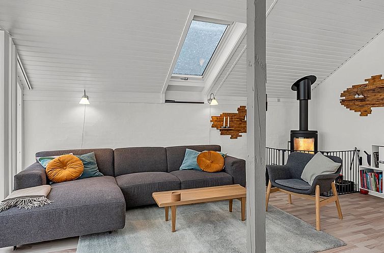 Vakantiehuis "Hielm" - 490m from the sea