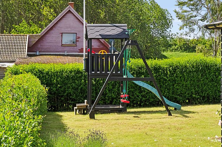 Vakantiehuis "Goti" - 850m from the sea