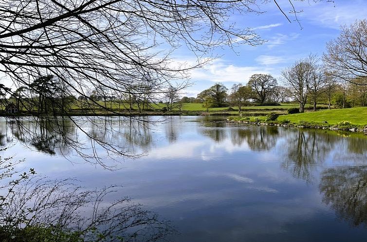 Vakantiehuis "Brun" - 1.5km from the sea