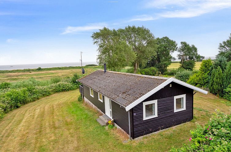 Vakantiehuis "Bridgette" - 100m from the sea