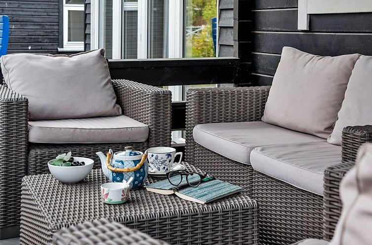 Vakantiehuis "Hardina" - 300m from the sea