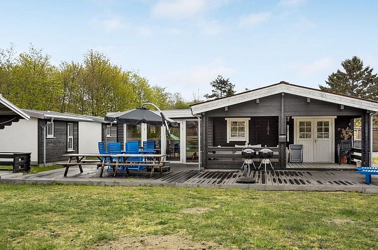 Vakantiehuis "Hardina" - 300m from the sea