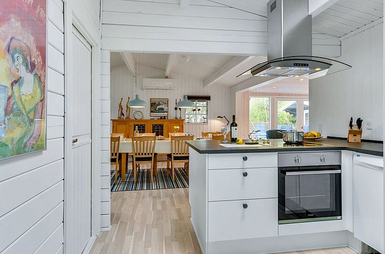 Vakantiehuis "Hardina" - 300m from the sea