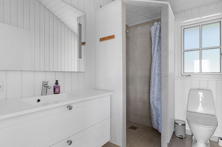 Vakantiehuis "Edvardsine" - 40m from the sea