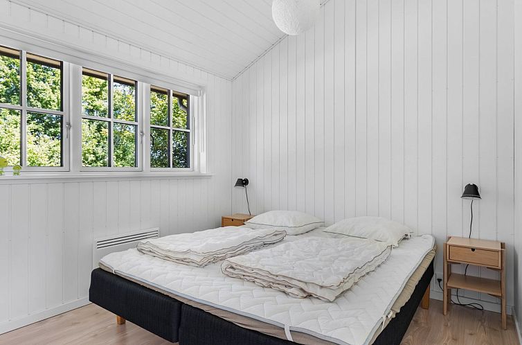 Vakantiehuis "Edvardsine" - 40m from the sea