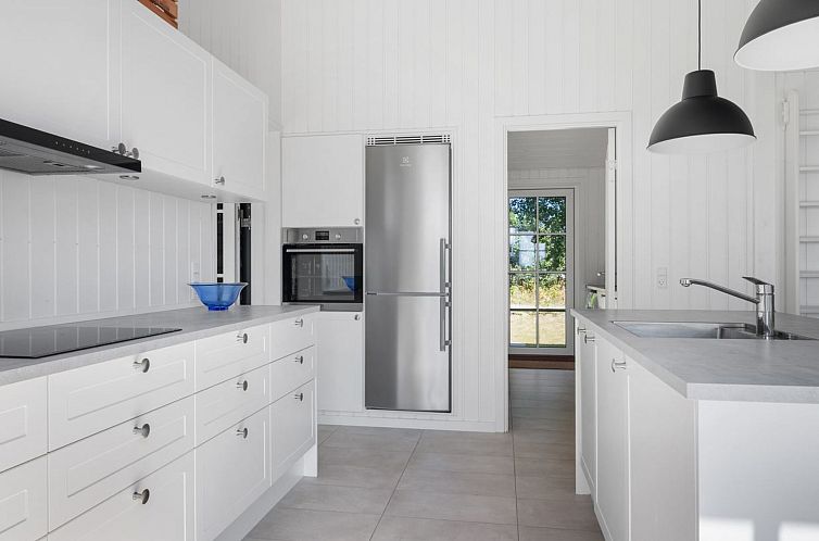 Vakantiehuis "Edvardsine" - 40m from the sea