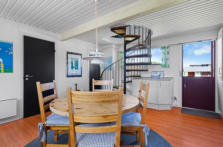 Vakantiehuis "Luci" - 20m from the sea