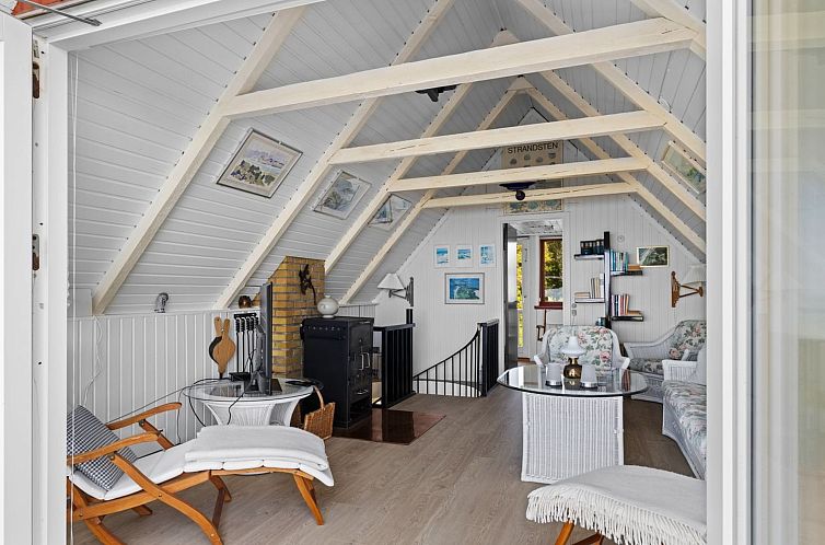 Vakantiehuis "Luci" - 20m from the sea