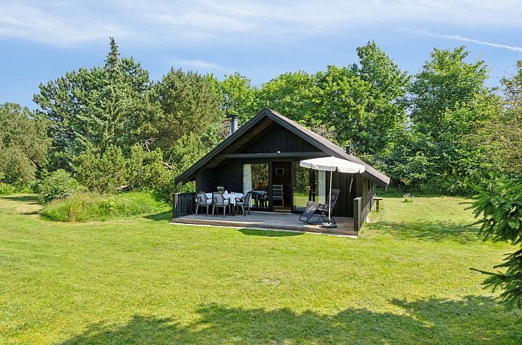 Vakantiehuis "Urban" - 140m from the sea