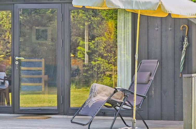 Vakantiehuis "Urban" - 140m from the sea