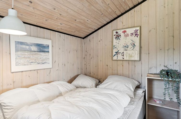 Vakantiehuis "Janick" - 150m from the sea