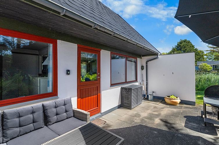 Vakantiehuis "Swipdagh" - 150m from the sea